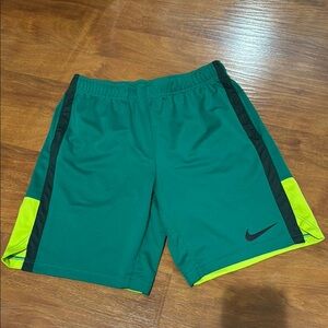 Nike Dri-Fit Green and Yellow Athletic Basketball Shorts New without tags